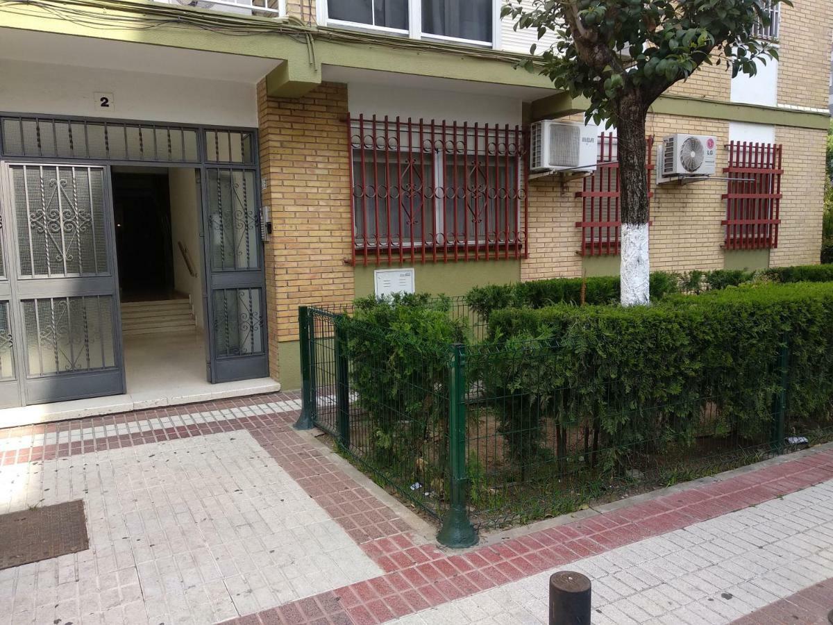 Sevilla Sol Bagian luar foto